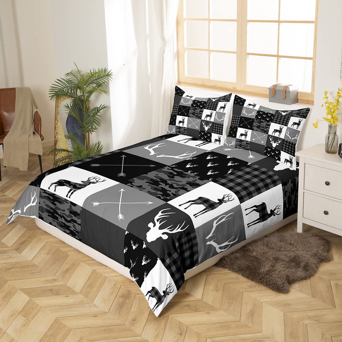 Deer Silhouette Bedding Set King Size,Antlers Arrow Pattern Duvet Cover with 2 Pillowcases,Stripes Gird Camouflage Comforter Cover for Kids Teens Room Decor,Soft Black White Grey Quilt Cover
