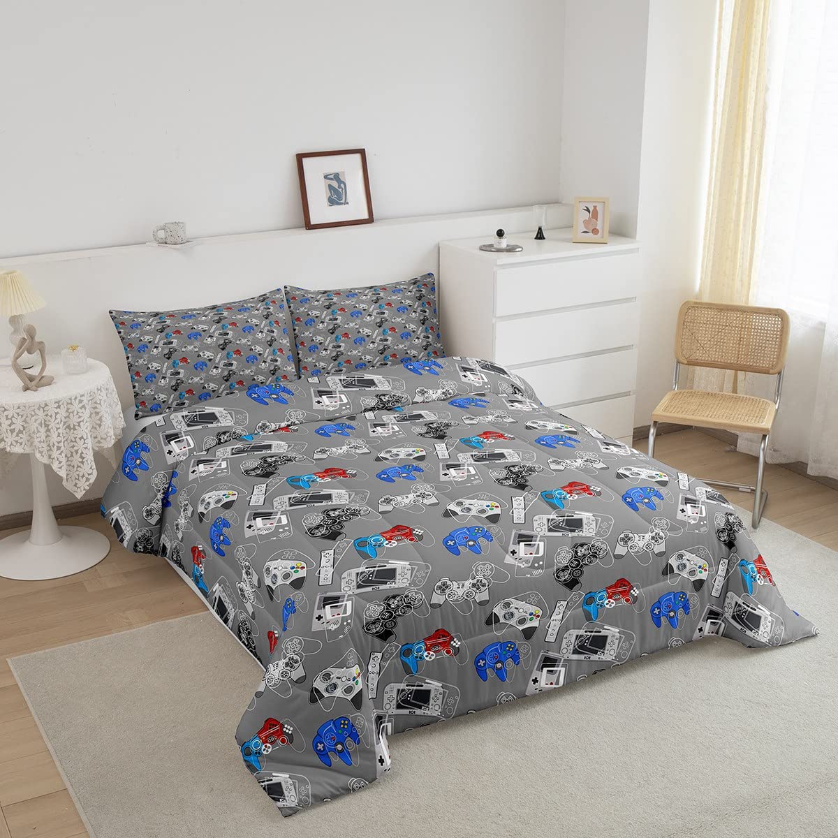 Gaming Comforter Set Twin for Boys Video Game Bedding Set Cartoon Gamepad Gamer Down Comforter, Soft Microfiber Grey White Reversible Bedding Comforters Game Controllers Print