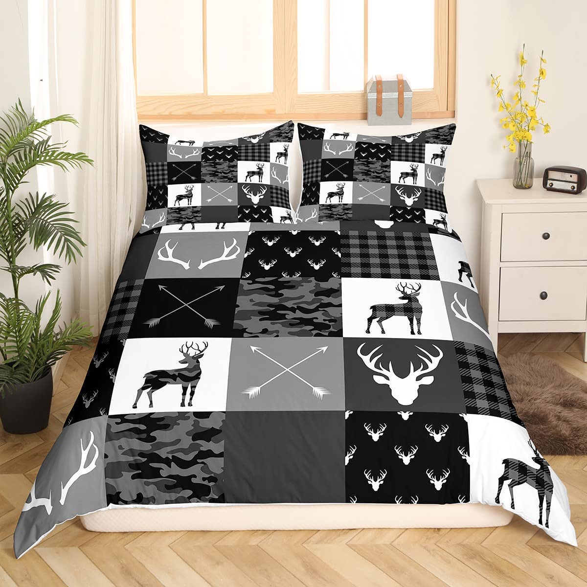 Deer Silhouette Bedding Set King Size,Antlers Arrow Pattern Duvet Cover with 2 Pillowcases,Stripes Gird Camouflage Comforter Cover for Kids Teens Room Decor,Soft Black White Grey Quilt Cover