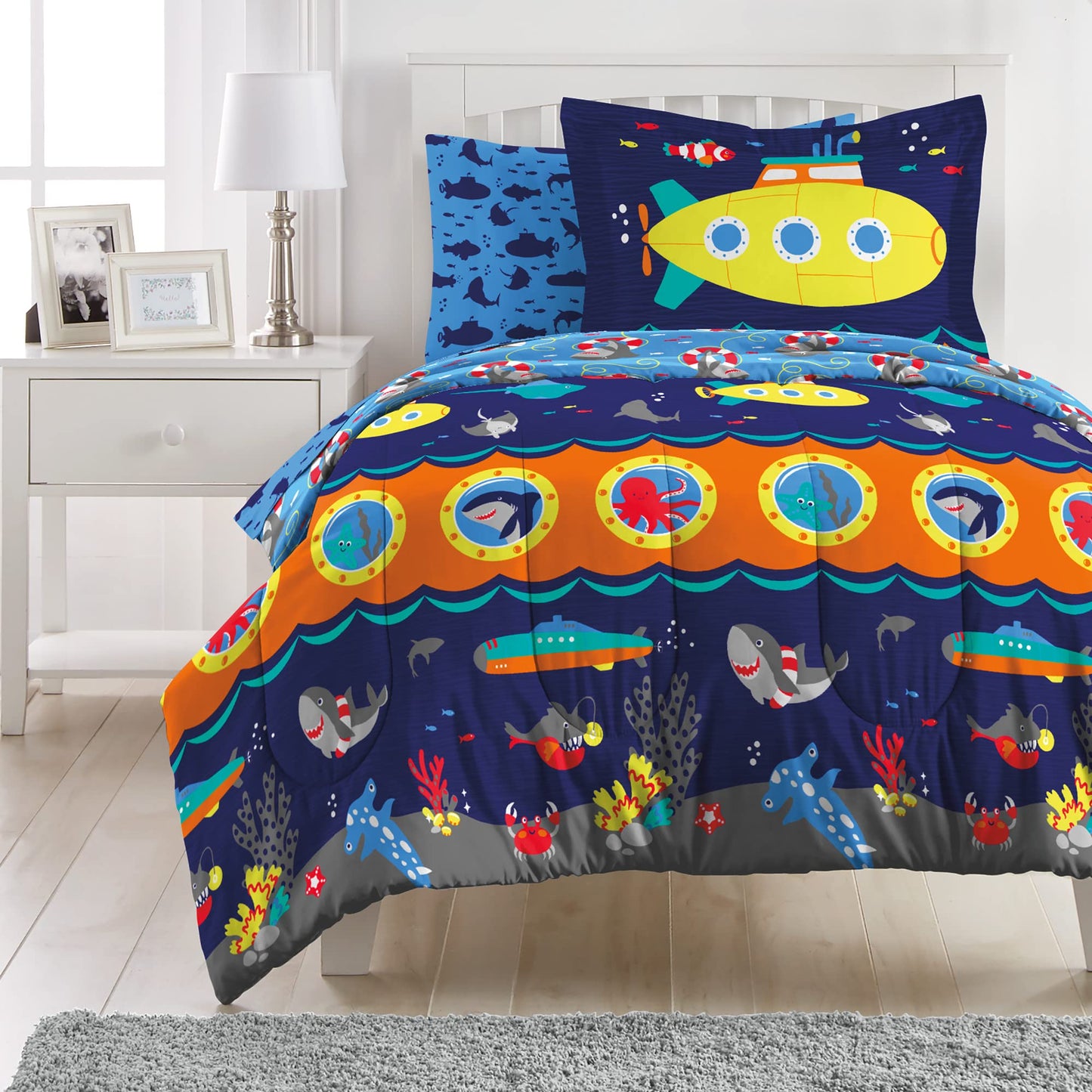Kids 7-Piece Complete Set Easy-Wash Super Soft Microfiber Comforter Bedding, Full, Navy Submarine
