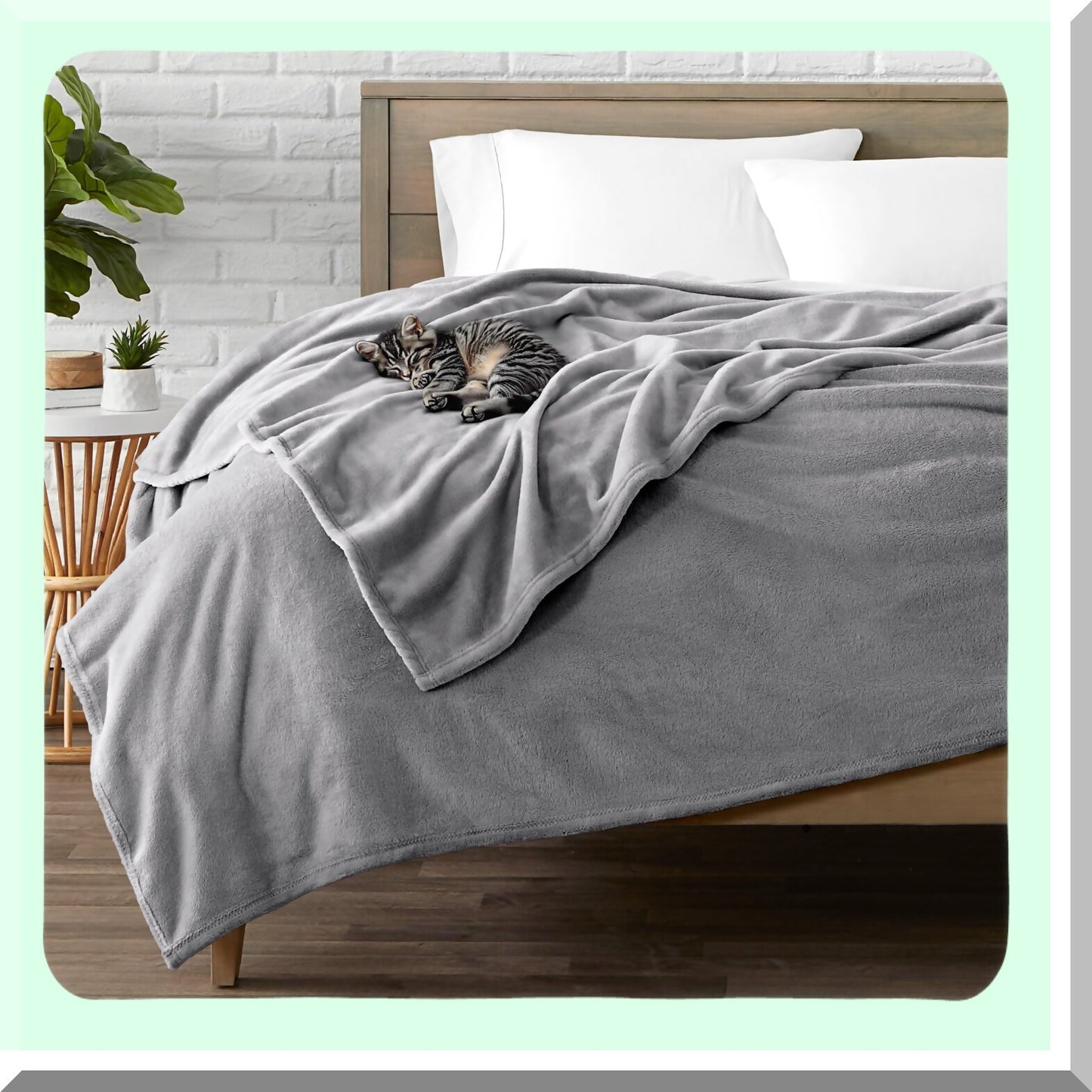 CozyCloud Microplush Fleece Blanket - Ultra Soft, Lightweight, Warm Grey Blanket for Bed, Sofa, Couch, Camping, and Travel (Twin/Twin XL)