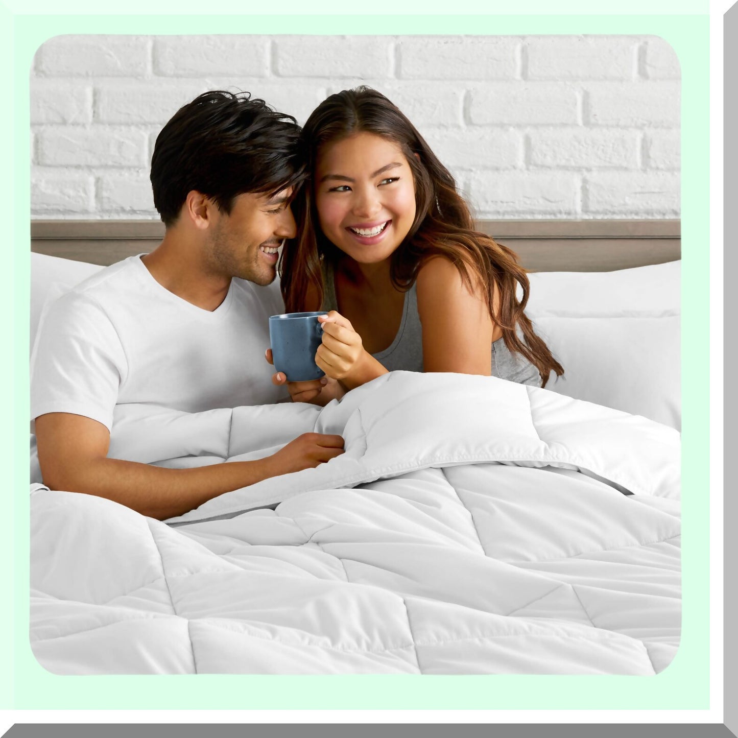 UltraSoft CaliComfort All Season California King Comforter - Easy Care Microfiber Bedding for Maximum Warmth and Comfort in White