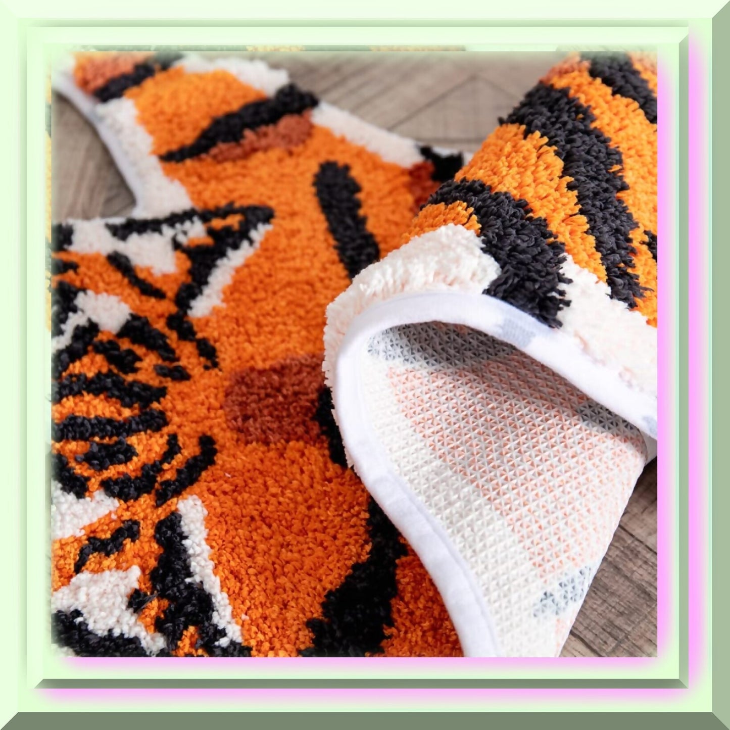 Tiger Shaped Non-Slip Bath Mat 65x98cm