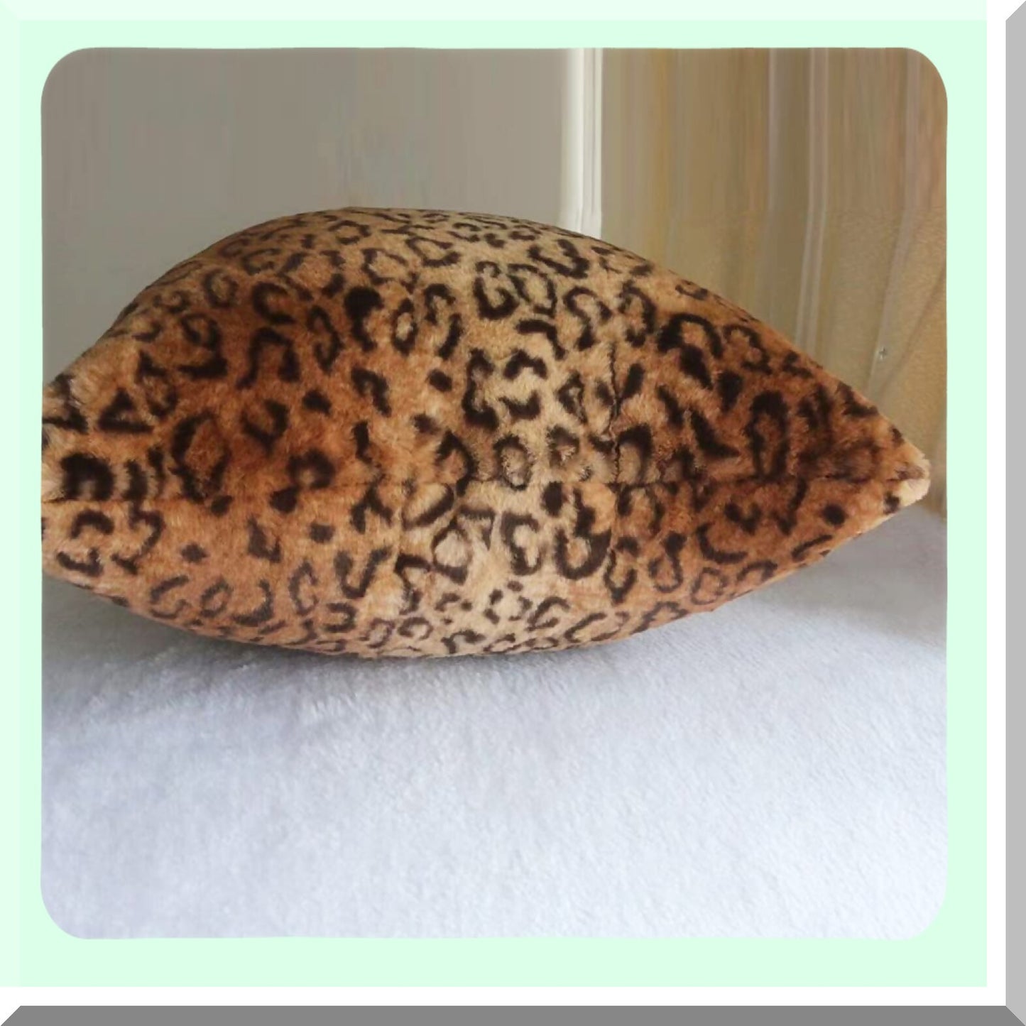 Luxury Jungle Wildlife Plush Pillow Covers - Leopard Cheetah Animal Print Cushion Cover for Home Decor - Brown Gold Soft Throw Pillow Cover