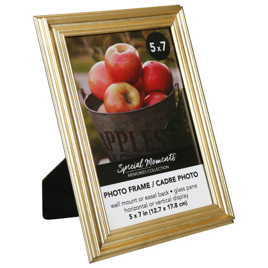Special Gold Plastic Grooved 5x7-in. Photo Frames (Pack of 12)