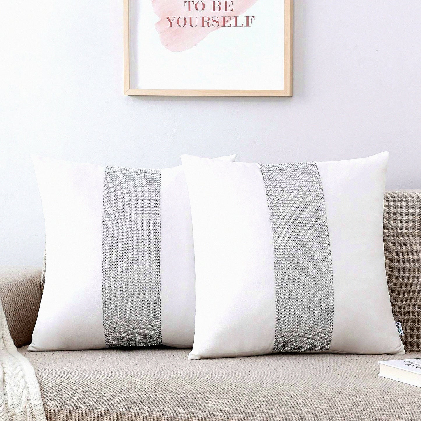 Luxury Velvet Pillowcase Set - Soft Decorative Cushion Covers for Bed Decor - 18x18 White Throw Pillow Covers - Set of 2