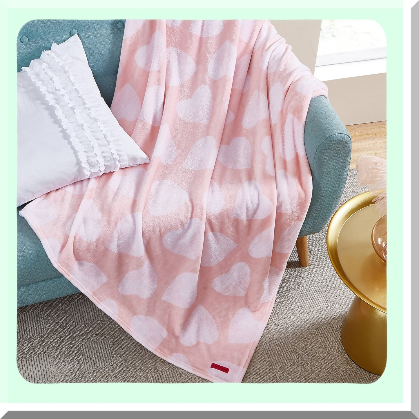 Ultra-Cozy Fleece Throw: Luxuriously Soft, Lightweight & Warm Blanket for Bed or Couch - Dotted Heart Design, 50 x 70