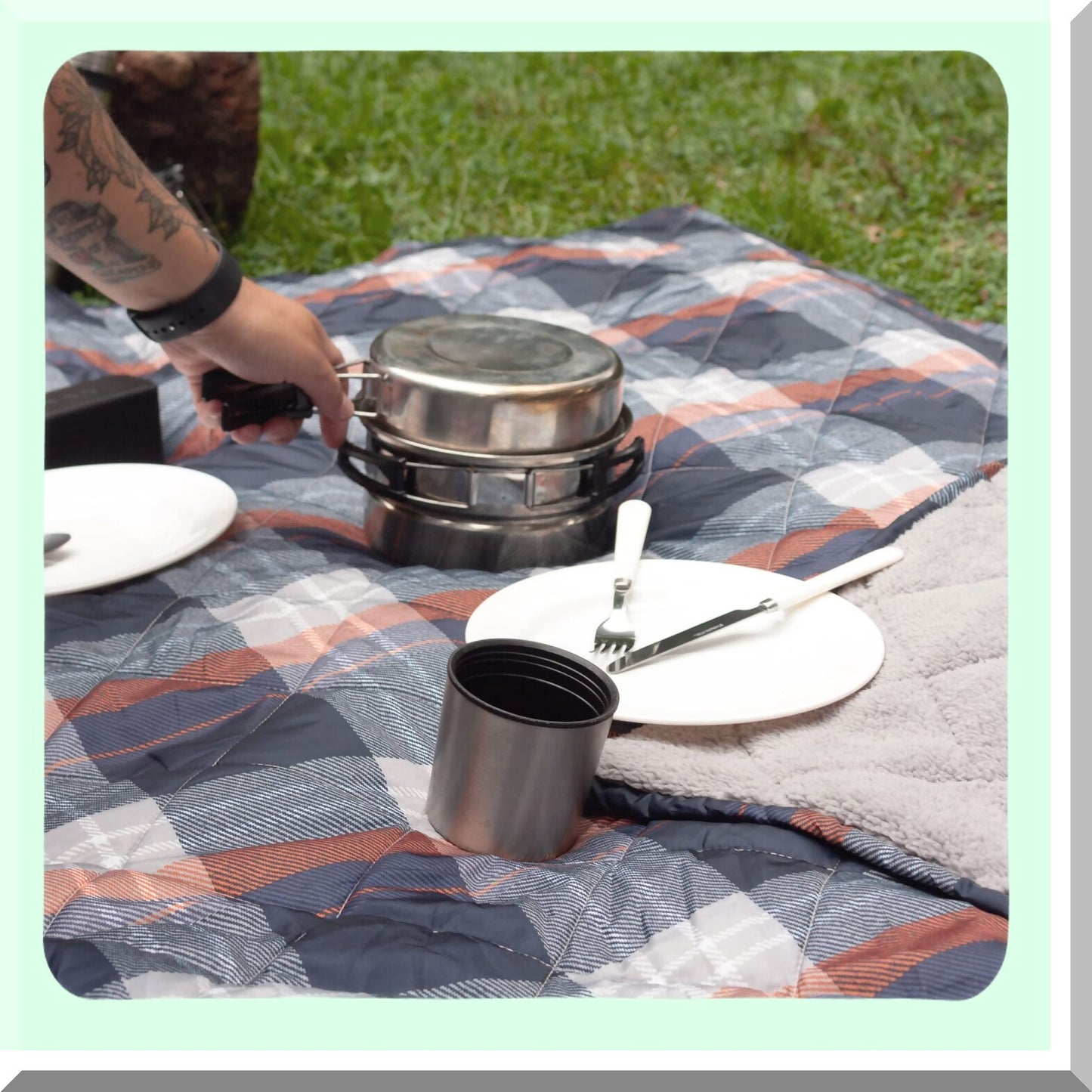 VersaCozy Reversible Water-Resistant Sherpa Throw Blanket 50x60 Inch, Navy