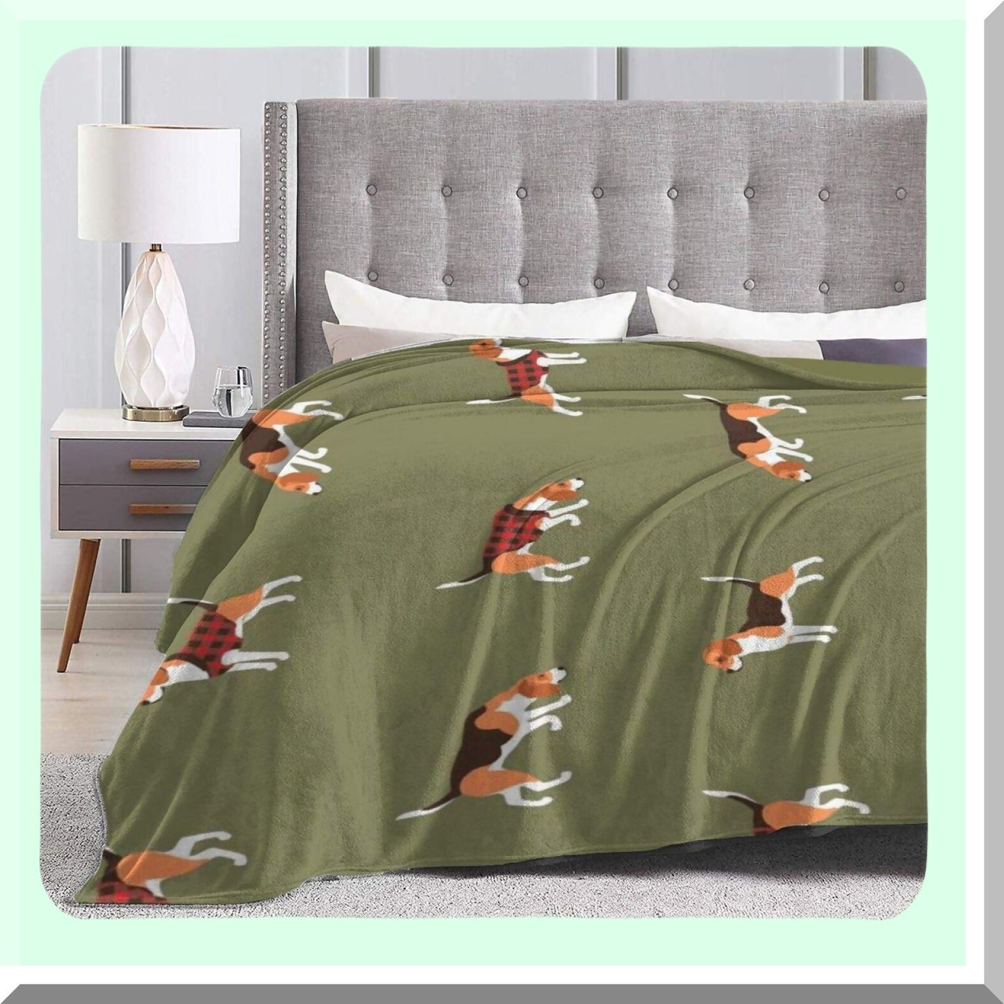CozyPlaid Ultra Soft Flannel Fleece Blanket - All Season Lightweight Warmth for Living Room/Bedroom