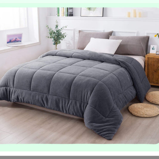 SherpaLux Plush Comforter - Ultra Soft Cozy Reversible Fleece with Goose Down Alternative Fill - Machine Washable Bedding in Excalibur Grey for Twin/Twin XL Size