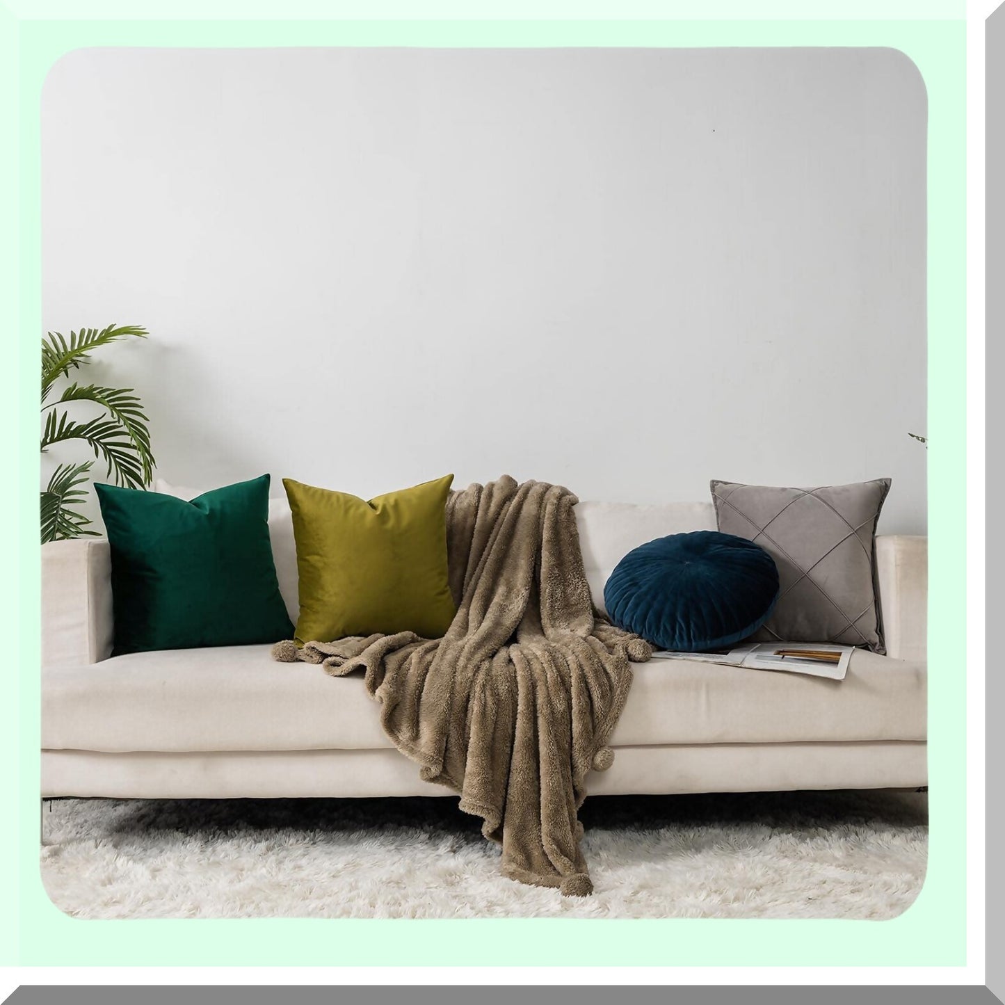 Luxury Velvet Dark Green Throw Pillow Covers - Set of 2, 18x18 inch, Soft Rectangle Cushion Cases for Sofa, Bed, Living Room - Zipper Closure