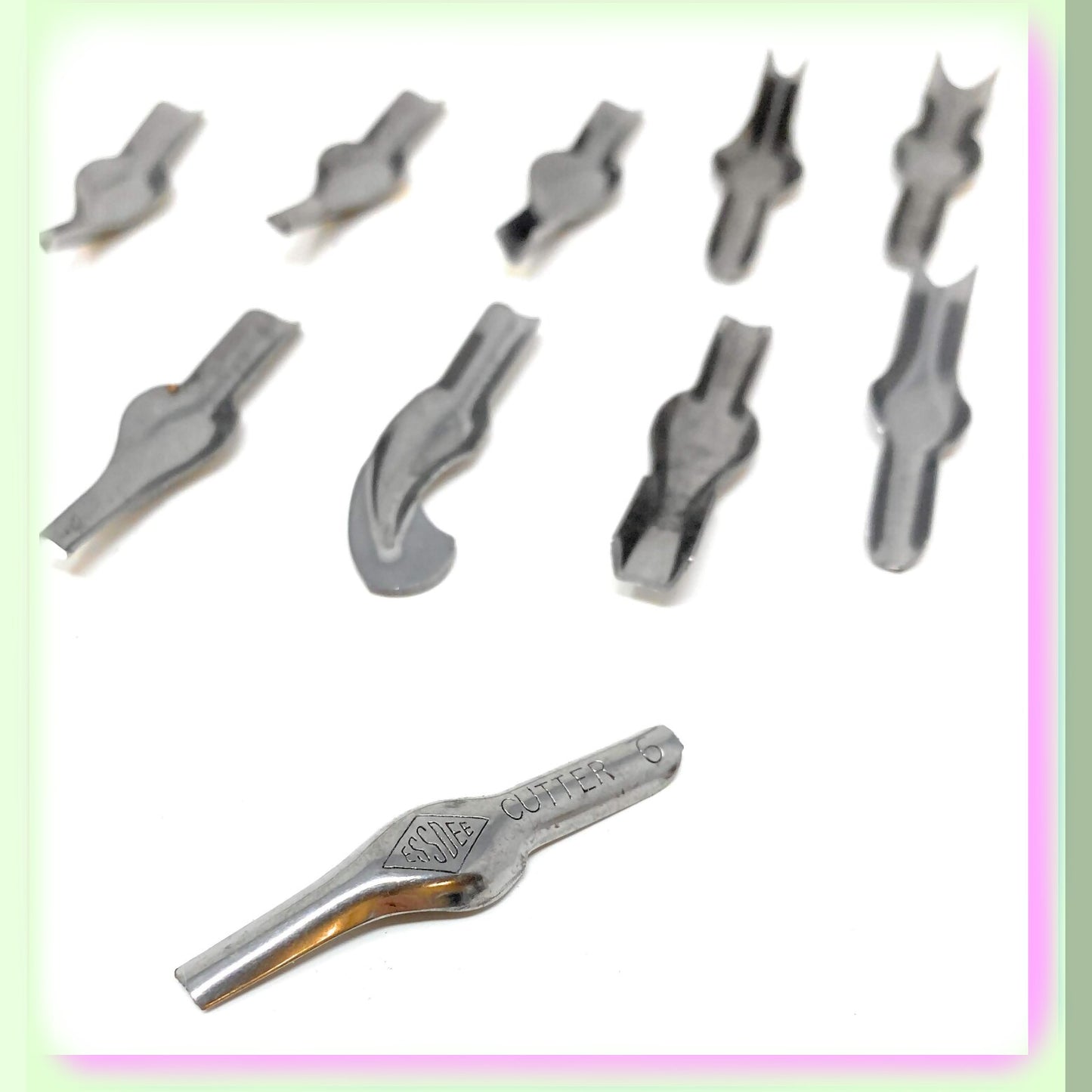 UK Linoleum Cutter Set with 10 High Carbon Steel Blades