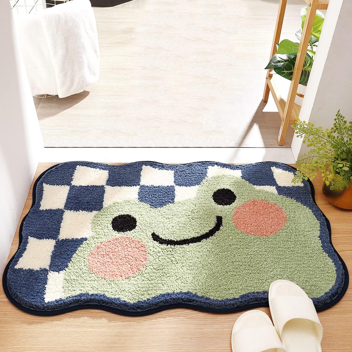Frog Green Microfiber Bath Mat 19.6 x 31.5 Inches