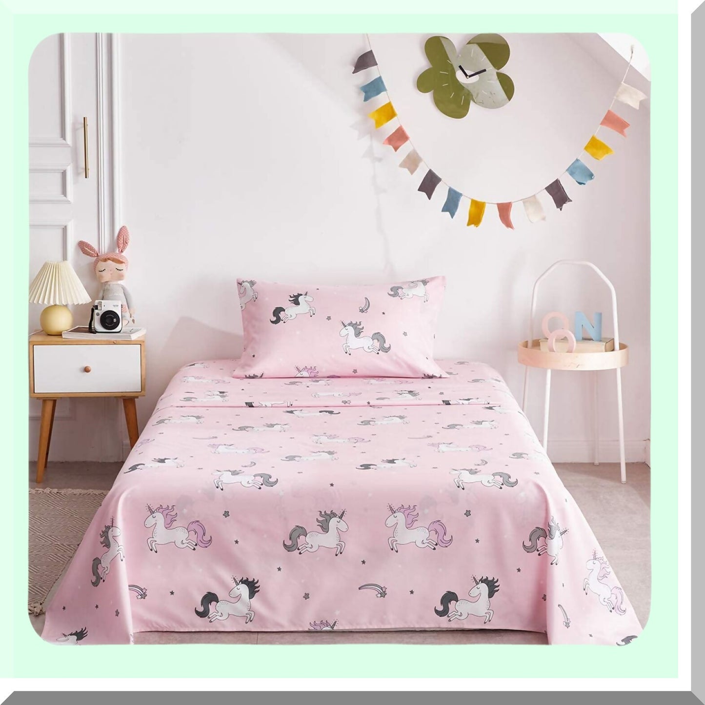 Unicorn Dream Bedding Set - Twin Size 6 Piece Comforter Set with Rainbow Star Design, Soft Microfiber Sheets and Pillow Shams - Pink and Reversible