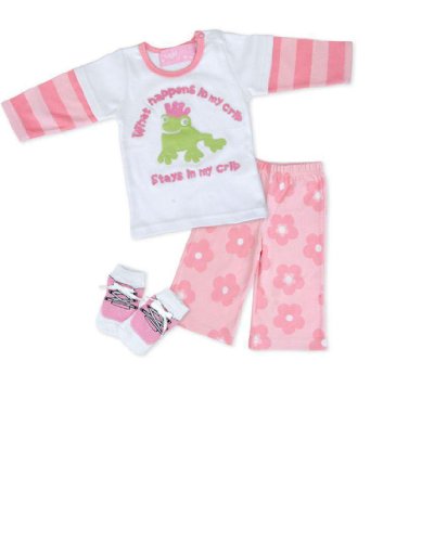 Baby Stays in the Crib Play Set