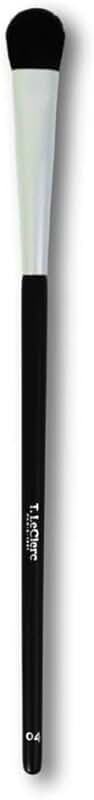 Flat Eyeshadow Brush with Soft Synthetic Bristles