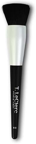 Foundation Brush 02 for Smooth, Even Makeup Application