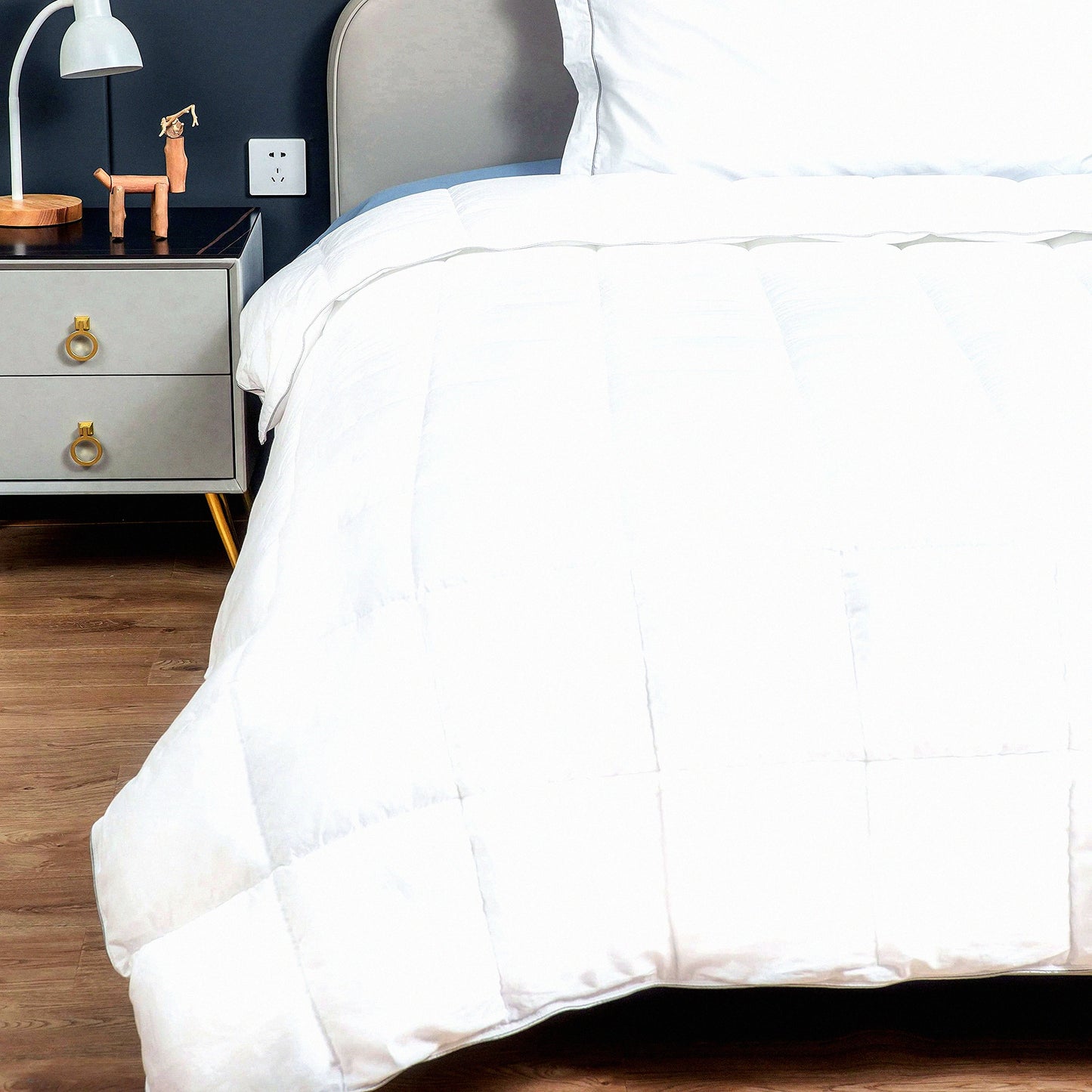 Cotton Comforter Twin XL - Lightweight Quilted Duvet Insert with Silver Trim - Soft & Breathable Down Alternative for Kid, Toddler, College Dorm