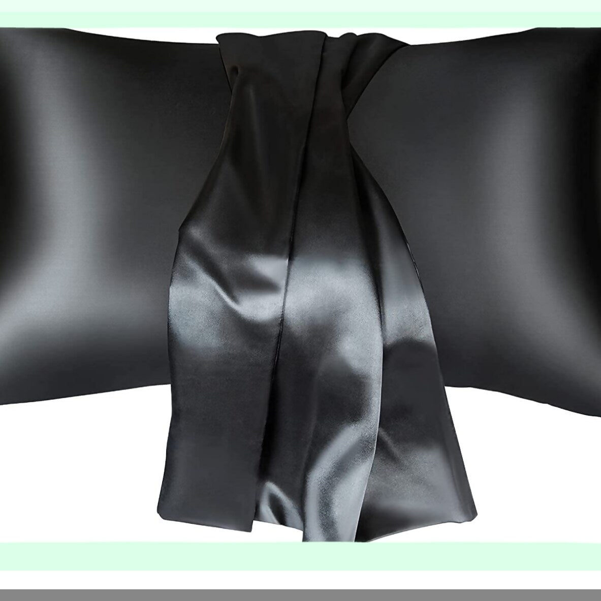 LuxSilk Hypoallergenic Breathable Pillowcase - Soft Silk Pillow Cover for Size Bed - Skin & Hair Care, Cooling & Anti-Wrinkle - 100% Mulberry Silk