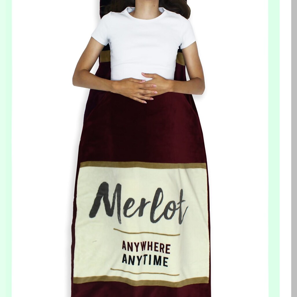 CozyFleece Ultra-Soft Snuggle Blanket - Perfect for Lounging & Relaxing in Wine Merlot