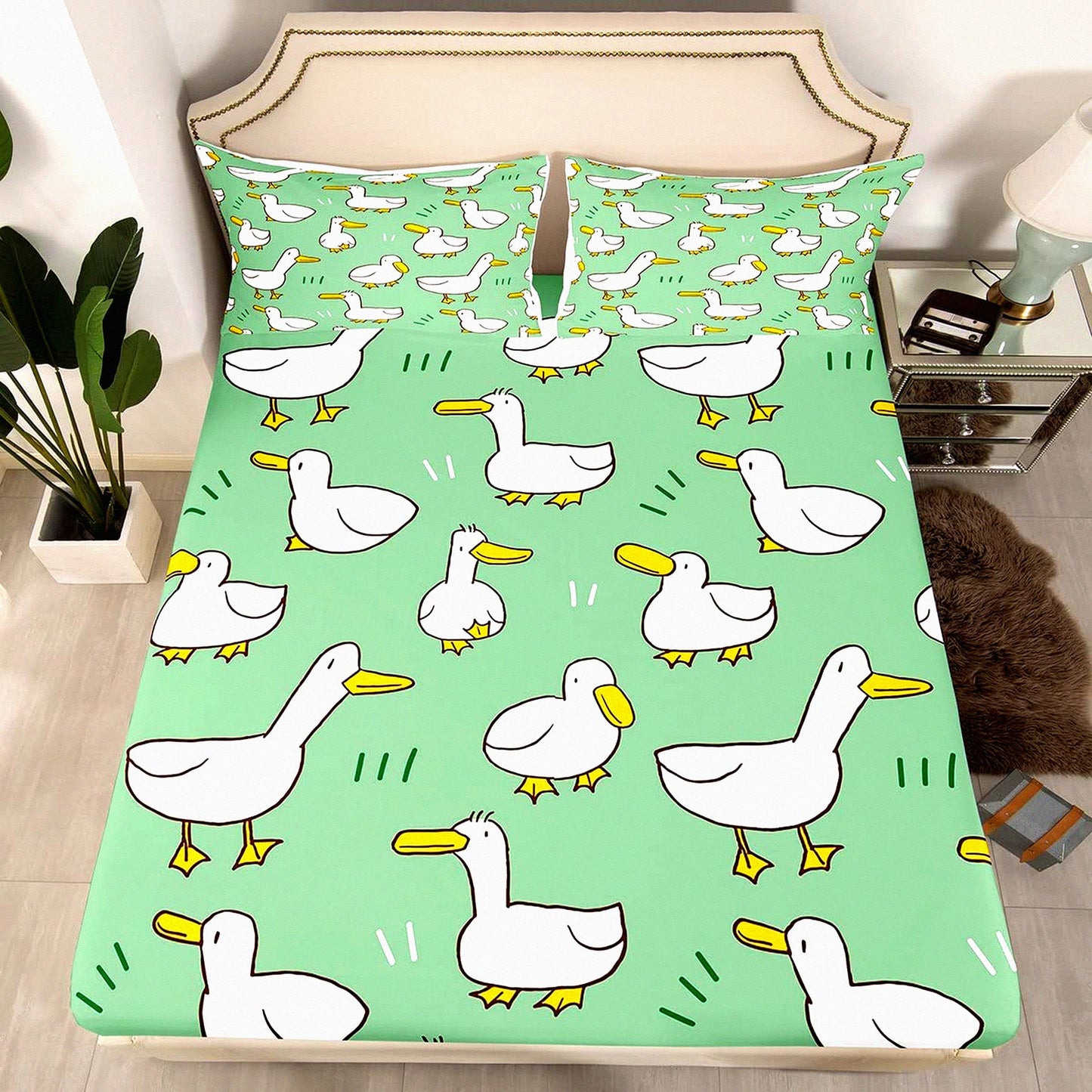 Farmhouse Duck Fitted Sheet Set - Soft Luxury Bedding with Cute Livestock Animal Design - Green Themed Bed Cover with Elastic Pocket & Pillowcases