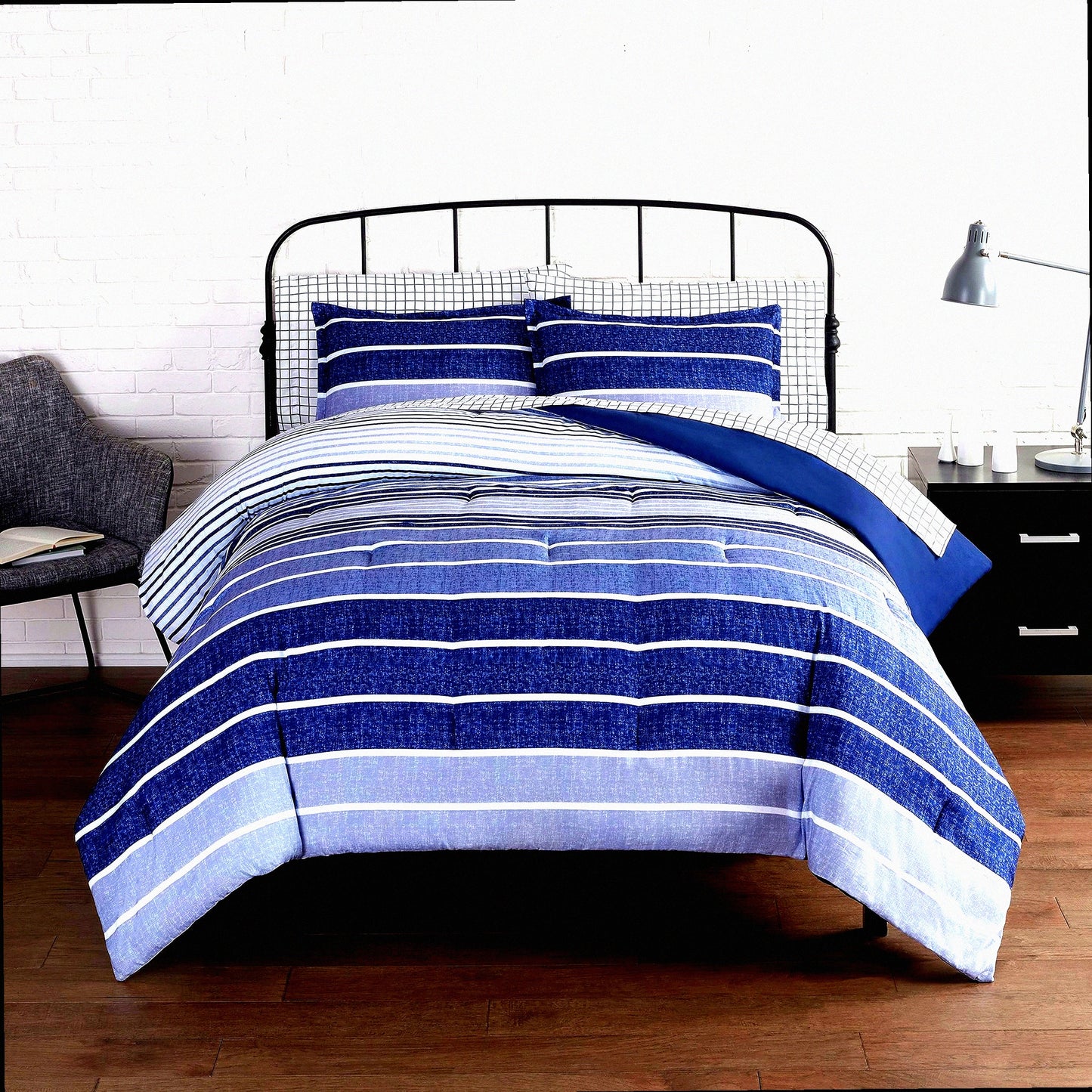 Variegated Stripe Comforter Set - Twin XL Blue - Complete Bedding Set with Sheets & Pillow Cases - Soft Modern Design - All Season Bed in a Bag