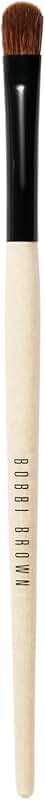 Rounded Beveled Eyeshadow Brush for Smooth Application