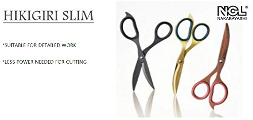 Slim scissors for delicate cutting in champagne gold