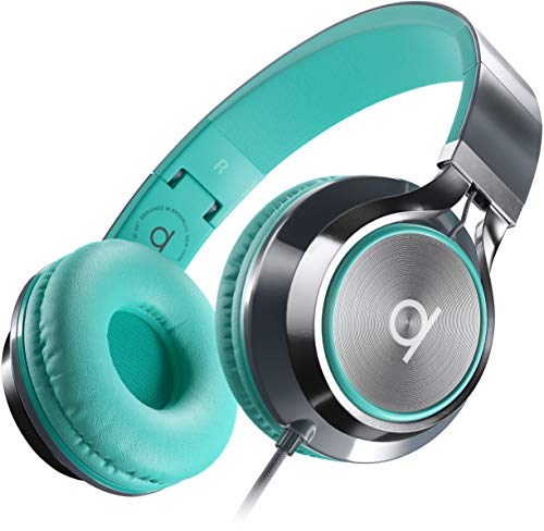 CL750 wired on-ear headphones with microphone and volume control
