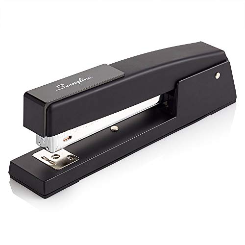 Classic desktop heavy-duty stapler for 20 sheets in black