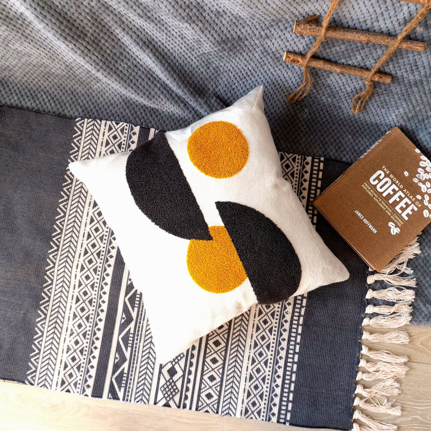 Vintage Boho Abstract Pillowcase - Retro Textured Mid Century Throw Pillow Cover for Living Room Bedroom Decor, Square 18 inches, 1PC (Black Yellow)