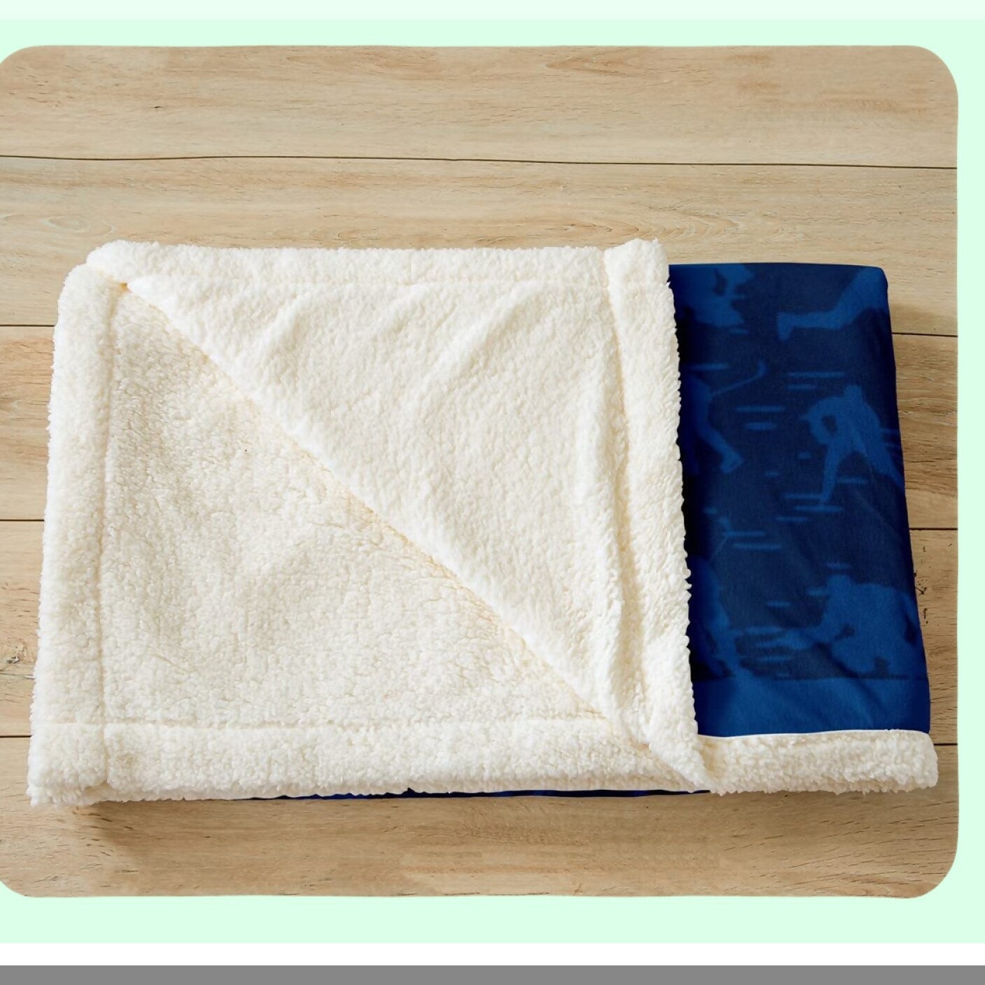 Ultimate Ice Hockey Fleece Throw - Soft, Plush, All-Season Blanket for Sofa, Couch, or Toddler