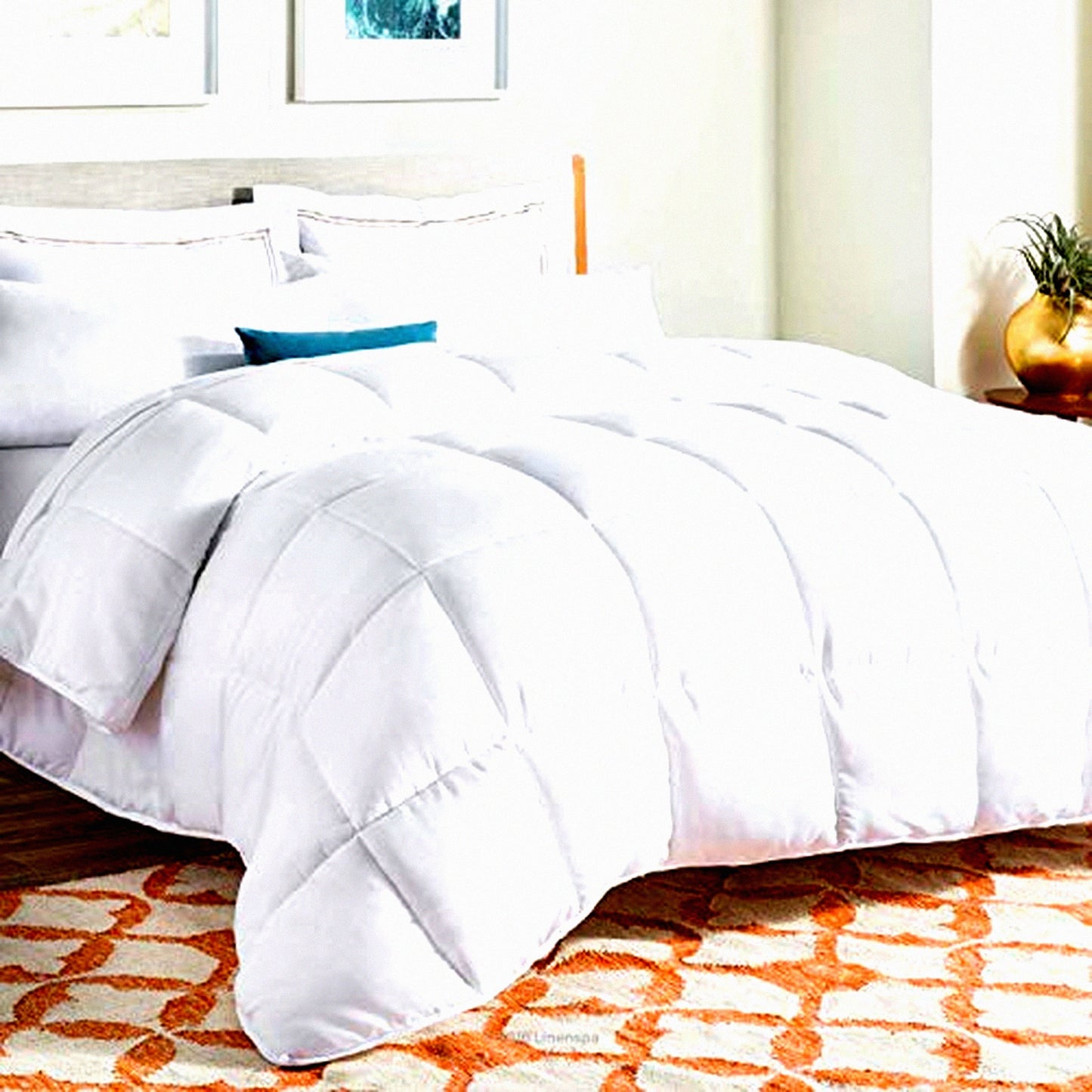 All-Season White Down Alternative Comforter - Box Stitched Duvet Insert for Kids, Teens, Adults - California Dreamer Bedding
