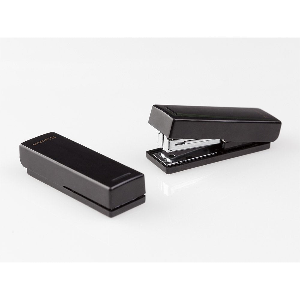 Compact black stapler from XS series