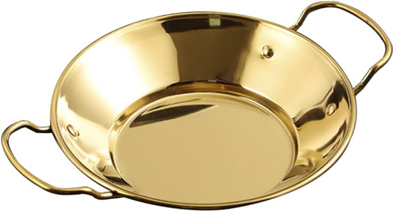 Smooth stainless steel cooking pan for household use