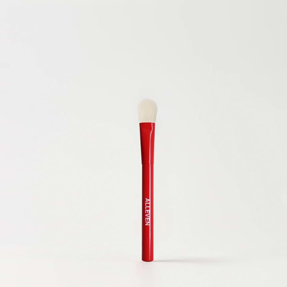 Dual-Sided Makeup Brush with Soft Bristles
