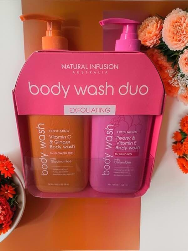 Exfoliating Body Wash Duo with Vitamin C, Ginger, Papaya, and Vitamin E