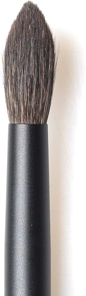 Smolder Brush for Smokey Eye Makeup