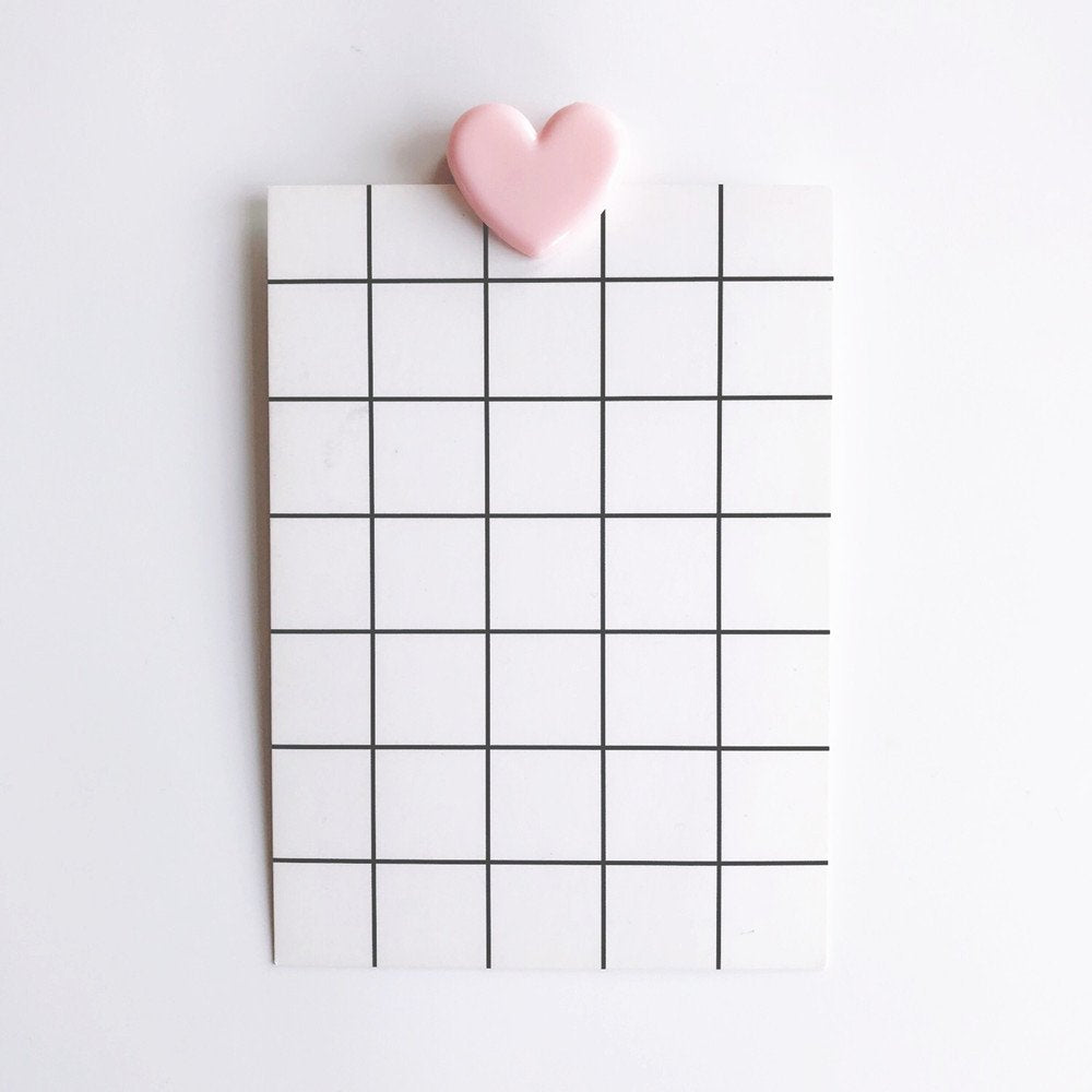 Pink heart-shaped mini binder clips, 20-pack