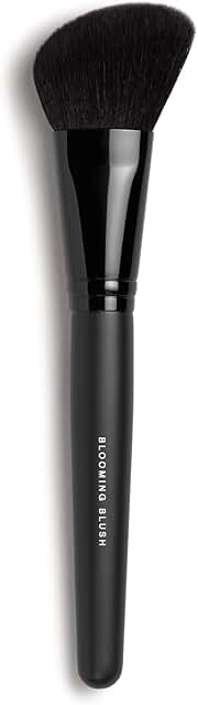 Angled Synthetic Blush and Bronzer Brush for Loose and Pressed Powders