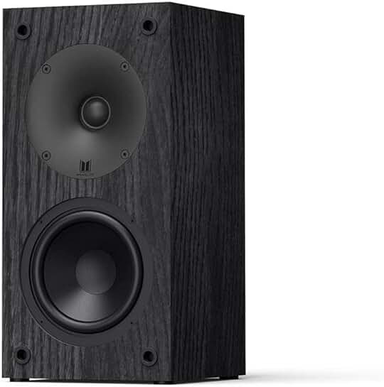 High-Performance Bookshelf Speaker with Punchy Bass
