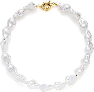 White chunky shell necklace for women