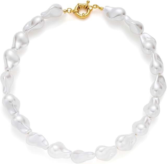 White chunky shell necklace for women