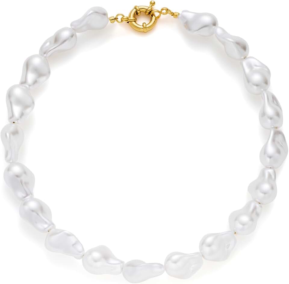 White chunky shell necklace for women