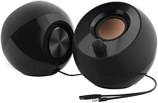 USB-Powered Desktop Speakers with Far-Field Drivers