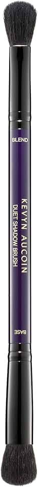 Dual-ended eyeshadow brush for blending and shaping