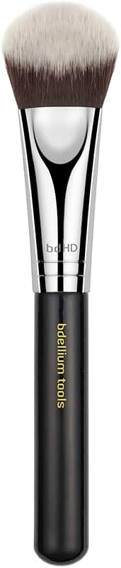 Large foundation and powder brush with soft synthetic fibers