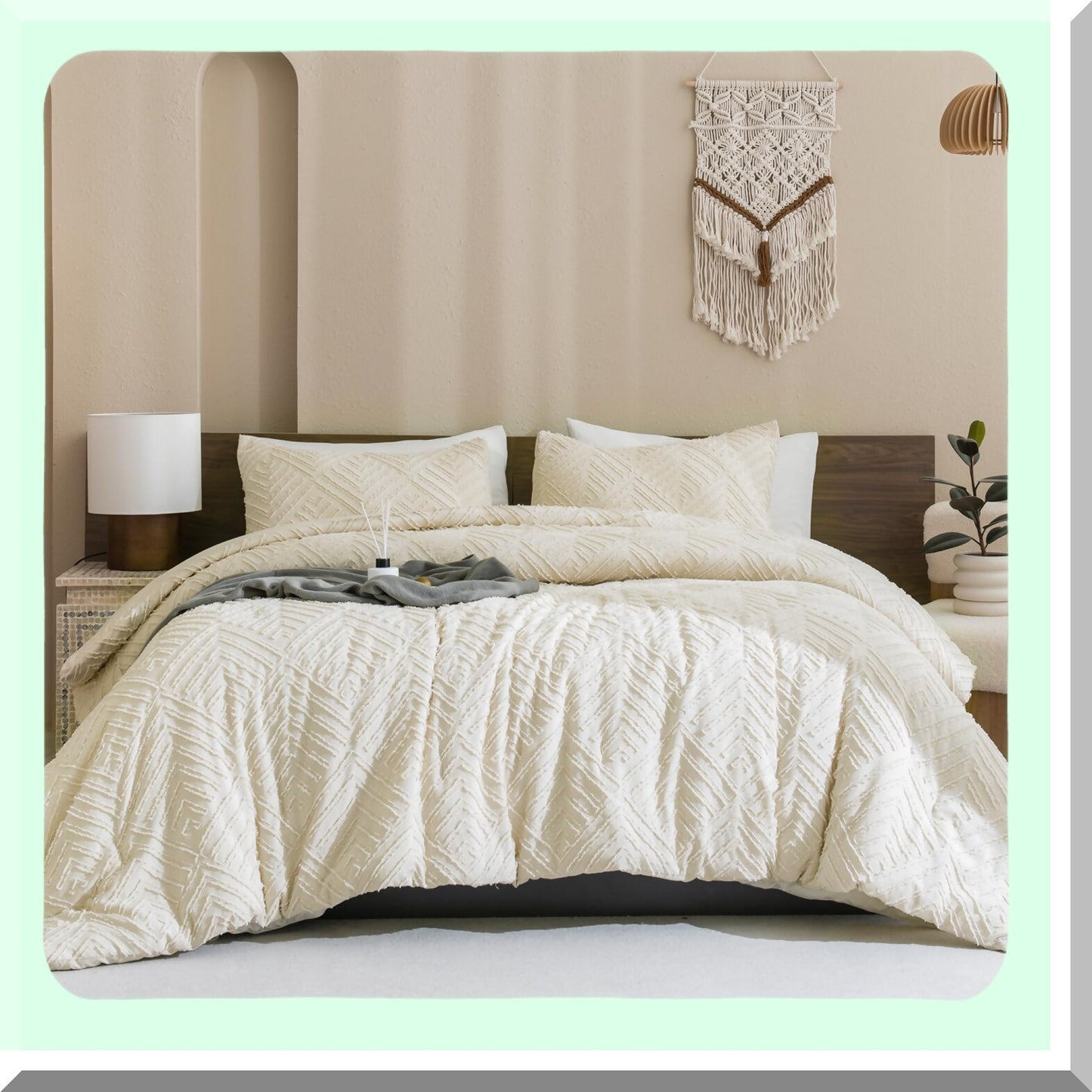 Boho Chic California Dream Comforter Set - Cream Tufted Bedding Collection - Oversized Lightweight Down Alternative Bed Set with Pillowcases