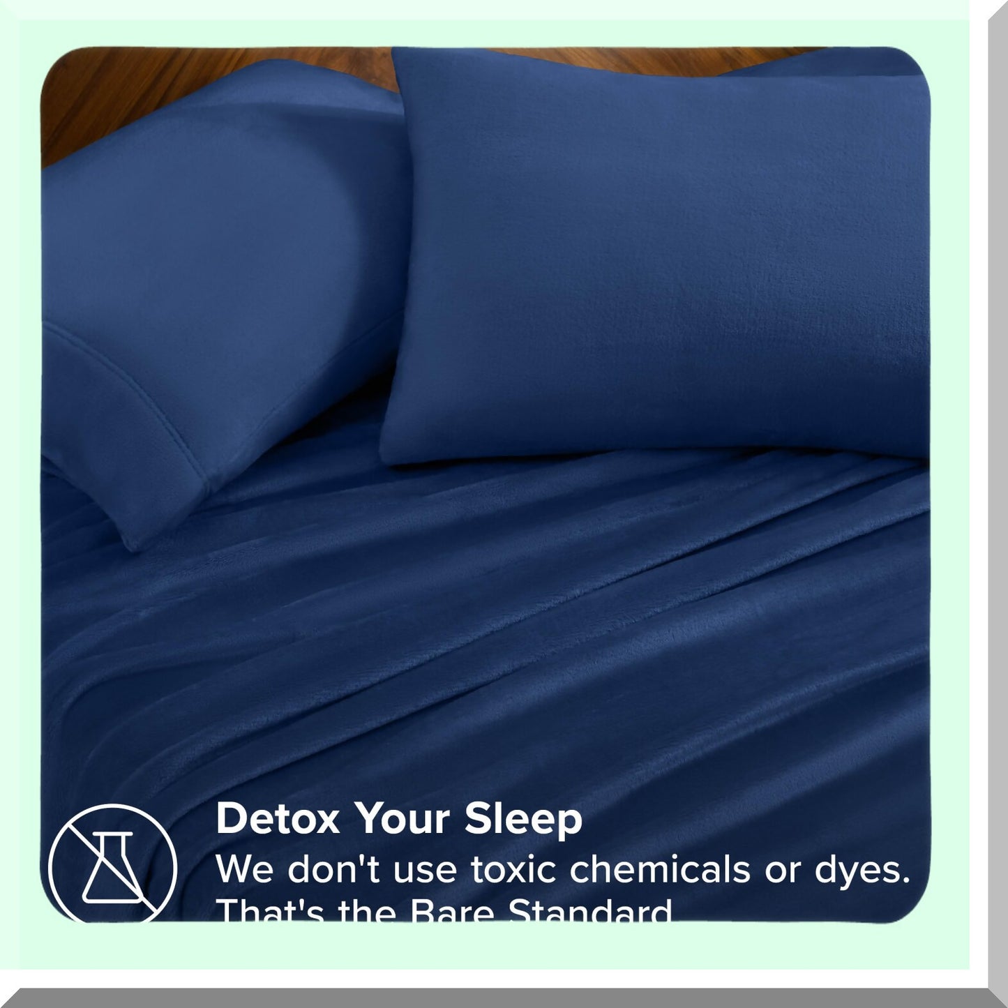 VelvetLux Deep Pocket Fleece Sheet Set - Ultra Soft Microplush Bedding in Dark Blue Queen Size - Deluxe Non-Pilling Velvety Bed Sheets