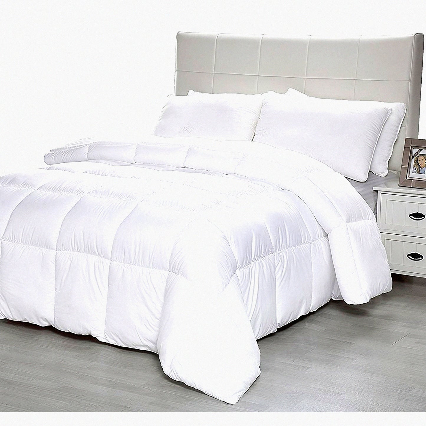 Luxury Peach Quilted Comforter - All-Season Lightweight Duvet Insert with Premium 233T Fabric & 350gsm Down Alternative Fiber. Hotel Quality & Machine Washable.